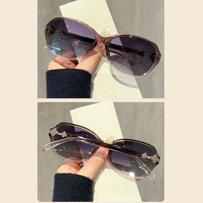 Women's Oval UV Protection Sunglasses