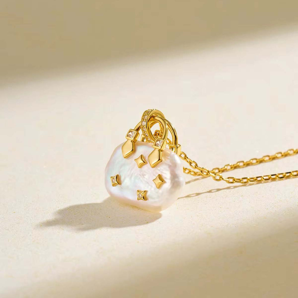 Luxury Baroque Pearl Lock Pendant Necklace