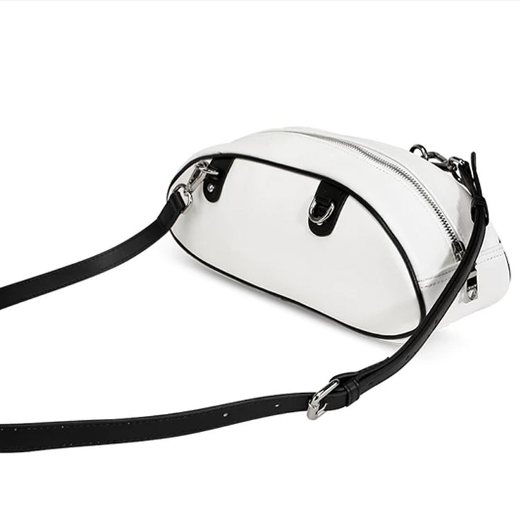 Title: Retro Graphic Women’s Shoulder Bag