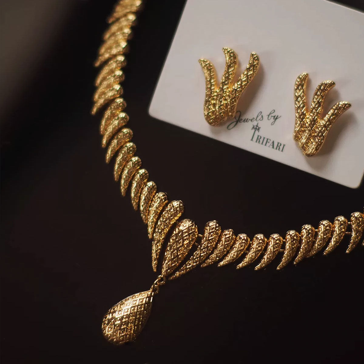 Vintage Leaf Drop Necklace